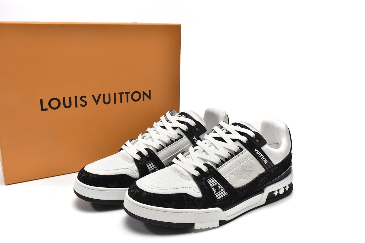 L. Vuitton Trainer White Black
