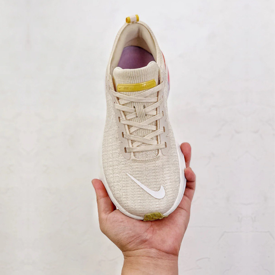 Nike Invincible Run 3 - Bege/Branco