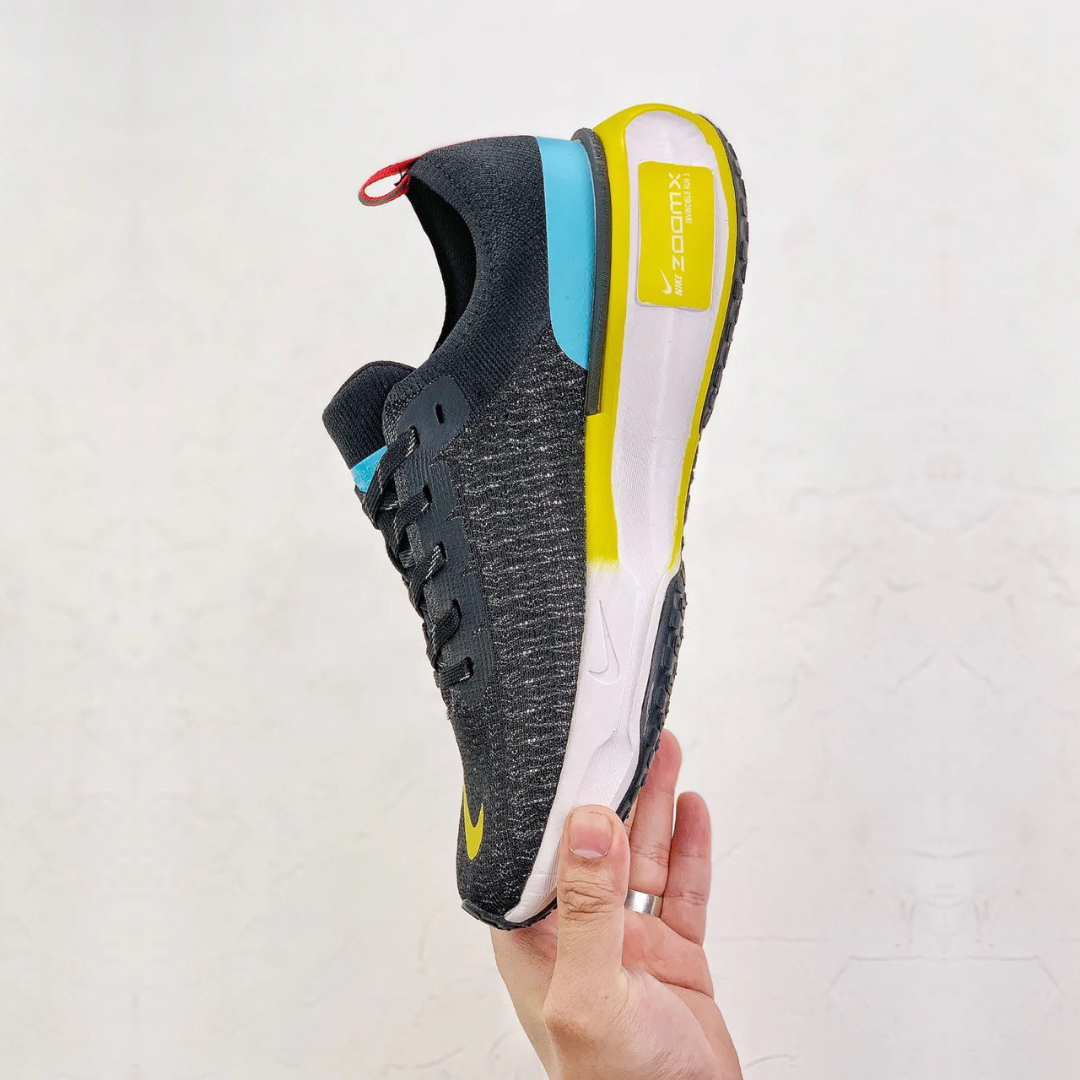 Nike Invincible Run 3 - Preto/Azul Báltico/Amarelo