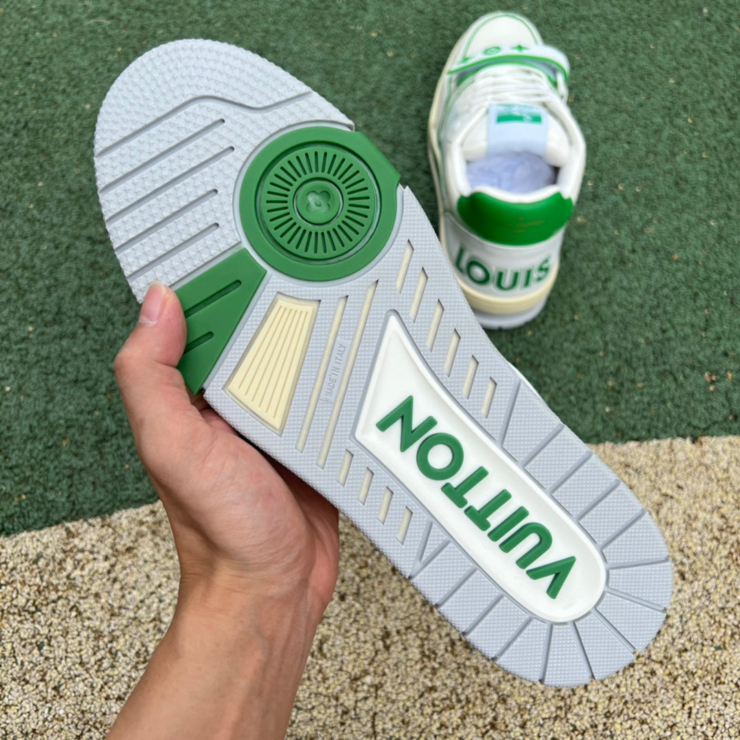 L. Vuitton Trainer Green Mesh